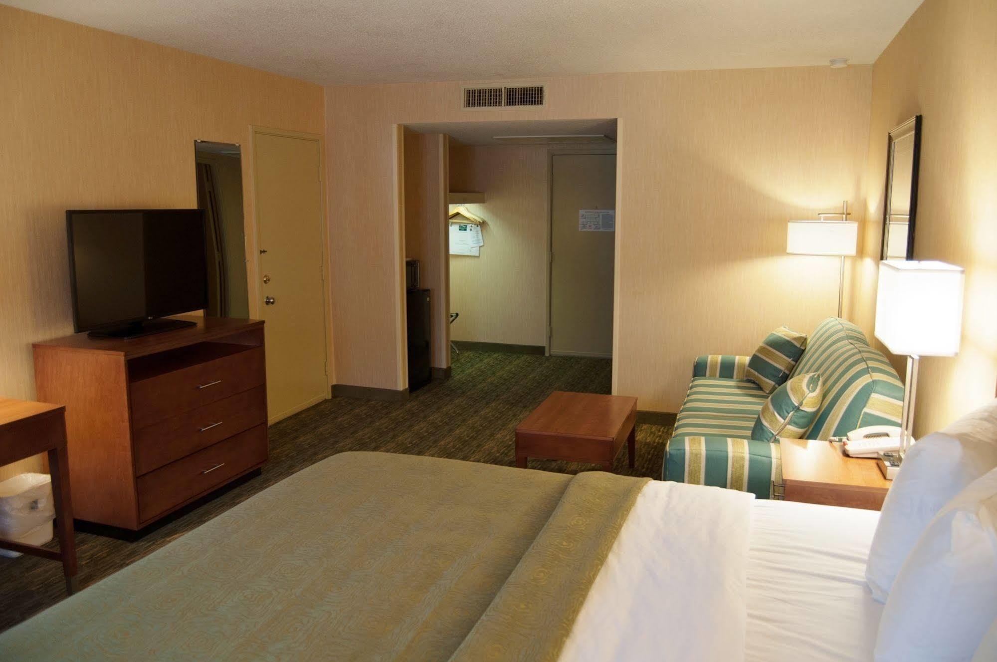 Quality Inn Bedford Exteriér fotografie
